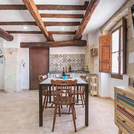 Loft Castello Ketty's Place Апартаменты